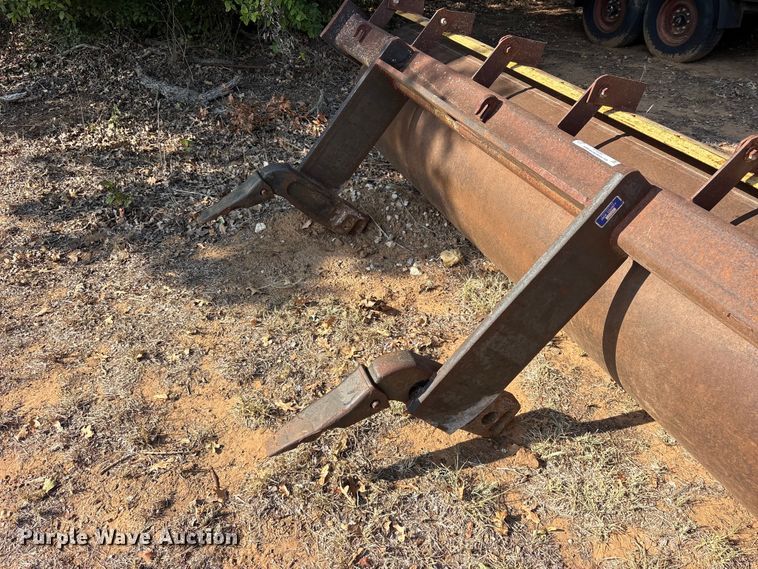 image for item ET0367 Shop Made single drum roller