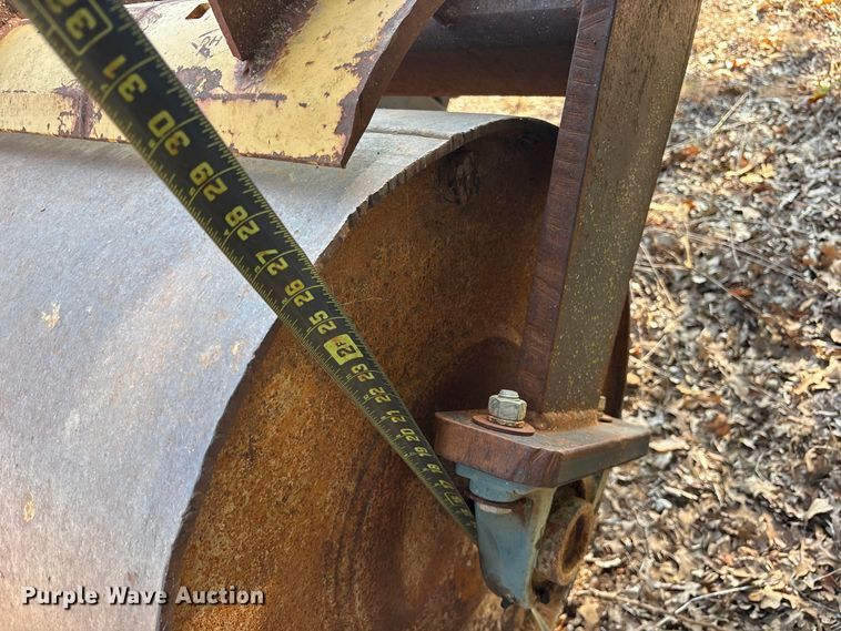 image for item ET0367 Shop Made single drum roller