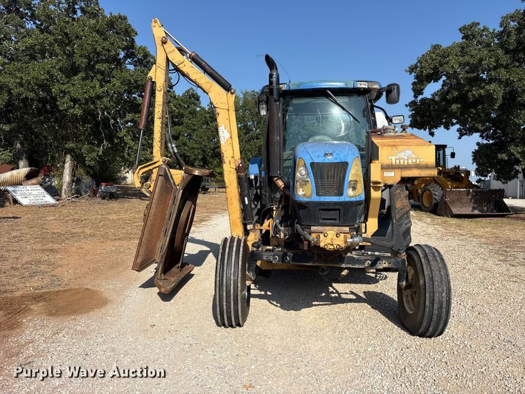 image for item ET0369 2003 New Holland TS115A tractor