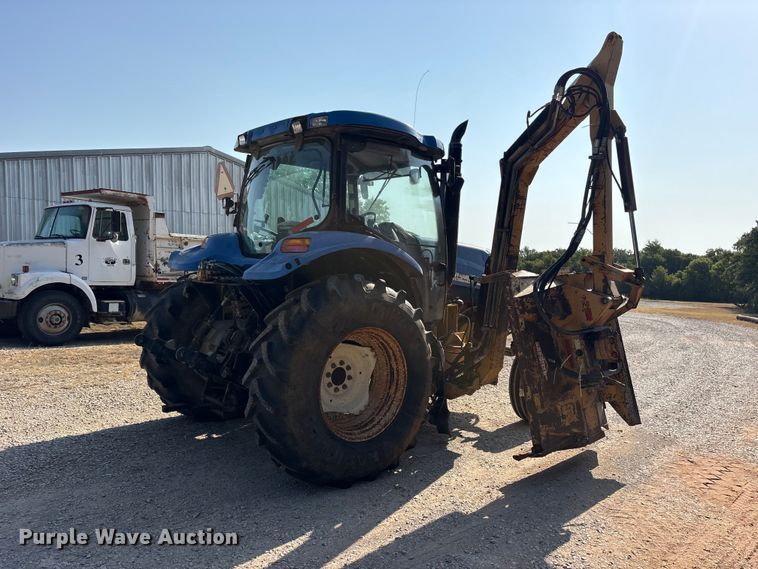 image for item ET0369 2003 New Holland TS115A tractor