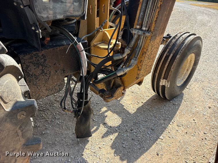image for item ET0369 2003 New Holland TS115A tractor
