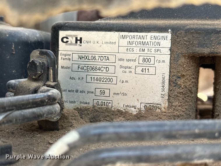 image for item ET0369 2003 New Holland TS115A tractor