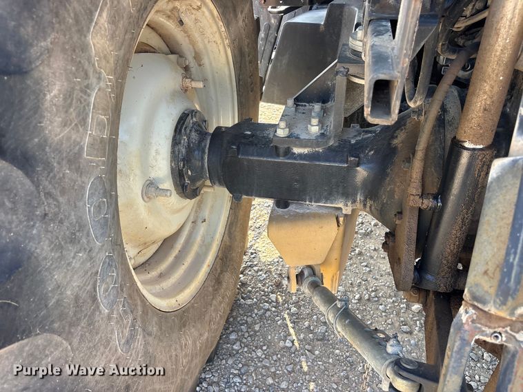 image for item ET0369 2003 New Holland TS115A tractor