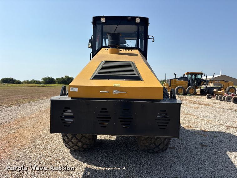 image for item ET0371 Sany SSR120C-8 single drum vibratory roller