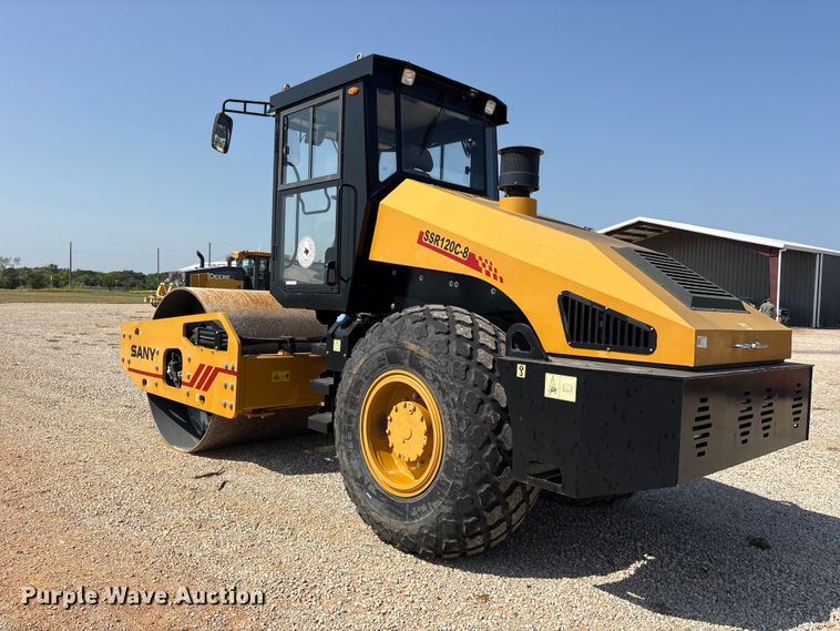 image for item ET0371 Sany SSR120C-8 single drum vibratory roller