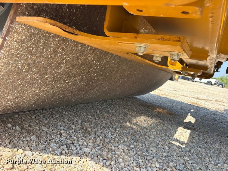 image for item ET0371 Sany SSR120C-8 single drum vibratory roller