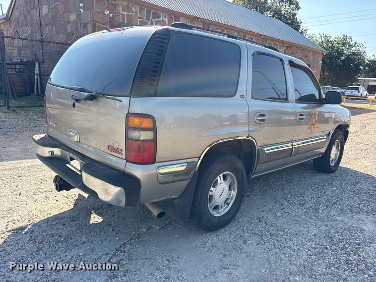 image for item ET0393 2000 GMC Yukon SUV