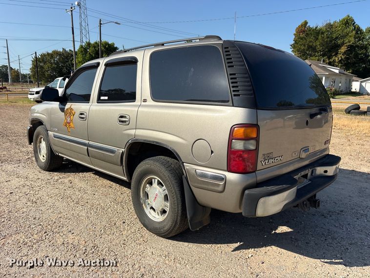 image for item ET0393 2000 GMC Yukon SUV