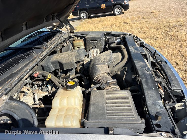 image for item ET0393 2000 GMC Yukon SUV