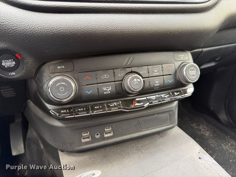 image for item ET1693 2021 Dodge Durango SSV SUV