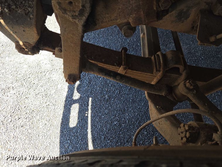 image for item ET5169 1993 International 4600 dump truck