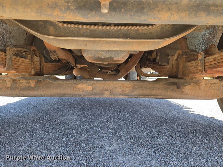 image for item ET5169 1993 International 4600 dump truck