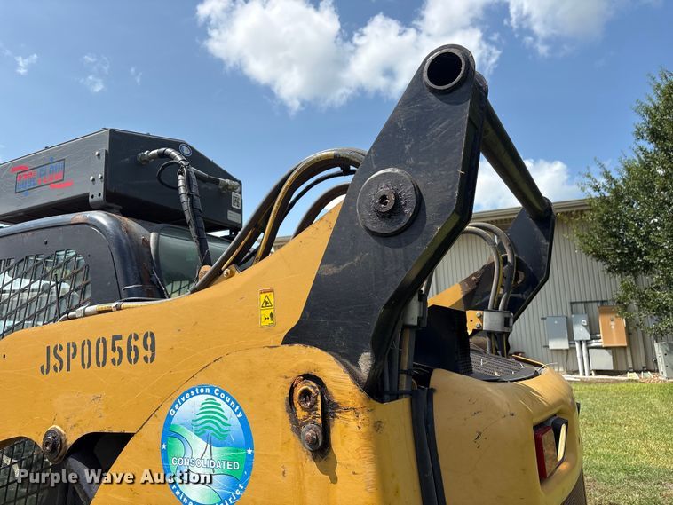 image for item EU0781 Caterpillar 299C tracked skid steer loader