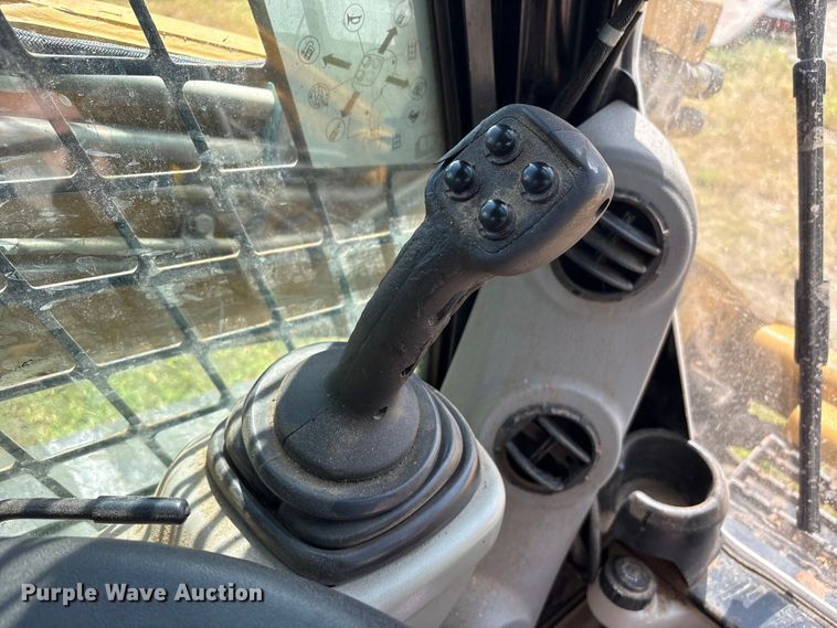 image for item EU0781 Caterpillar 299C tracked skid steer loader