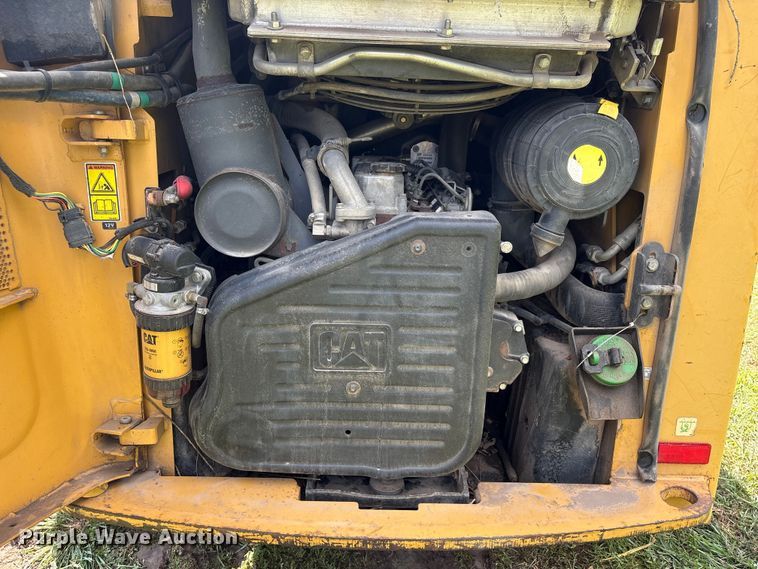 image for item EU0781 Caterpillar 299C tracked skid steer loader