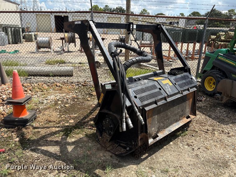 image for item EU0782 2006 Caterpillar HM312 skid steer mulcher
