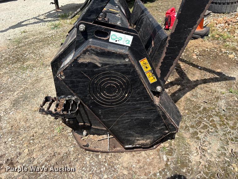 image for item EU0782 2006 Caterpillar HM312 skid steer mulcher