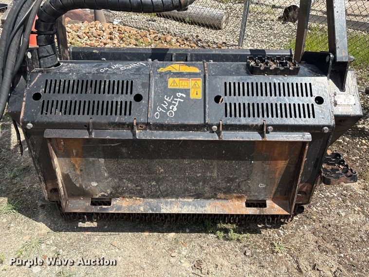 image for item EU0782 2006 Caterpillar HM312 skid steer mulcher