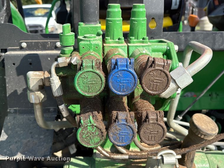 image for item EU0783 2023 John Deere 5100E MFWD tractor