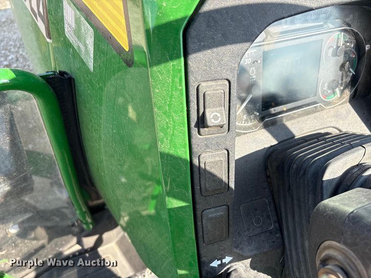 image for item EU0783 2023 John Deere 5100E MFWD tractor