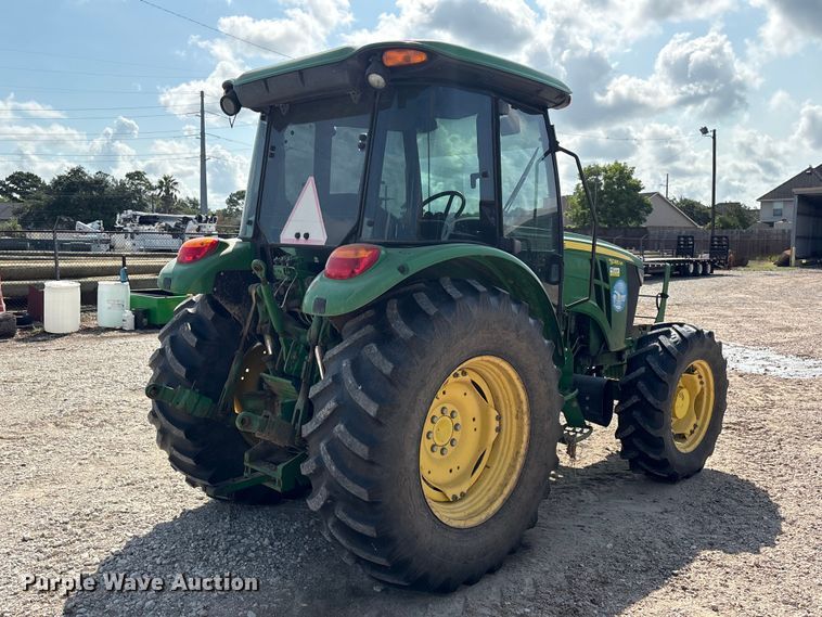 image for item EU0784 2013 John Deere 5085M MFWD tractor
