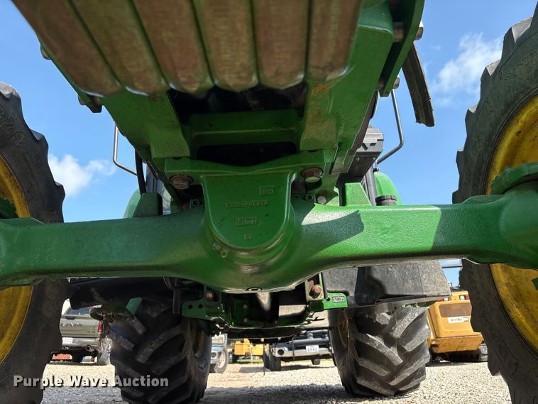 image for item EU0784 2013 John Deere 5085M MFWD tractor