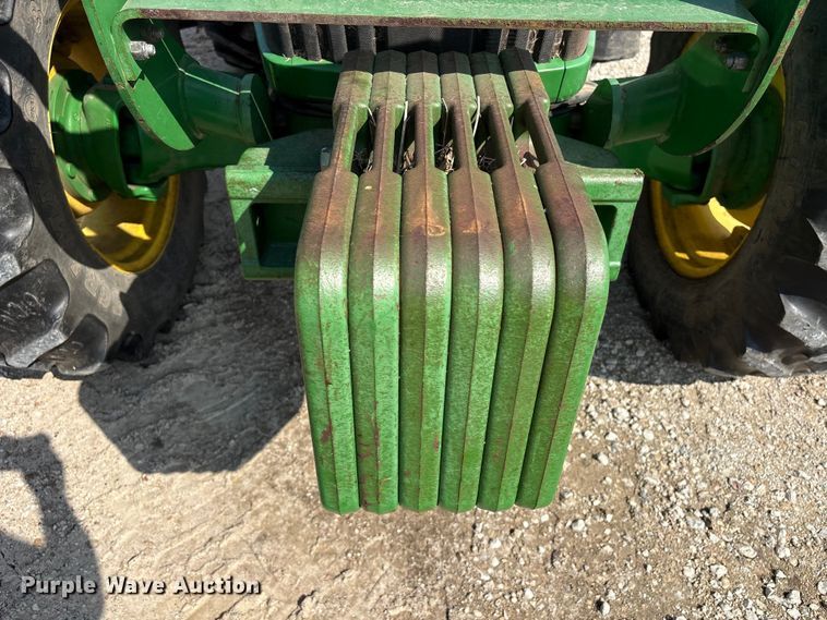 image for item EU0784 2013 John Deere 5085M MFWD tractor