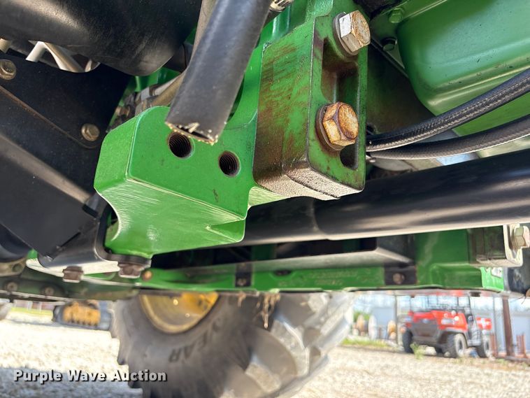 image for item EU0784 2013 John Deere 5085M MFWD tractor