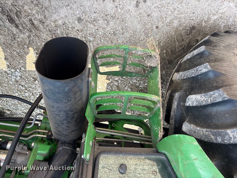 image for item EU0784 2013 John Deere 5085M MFWD tractor