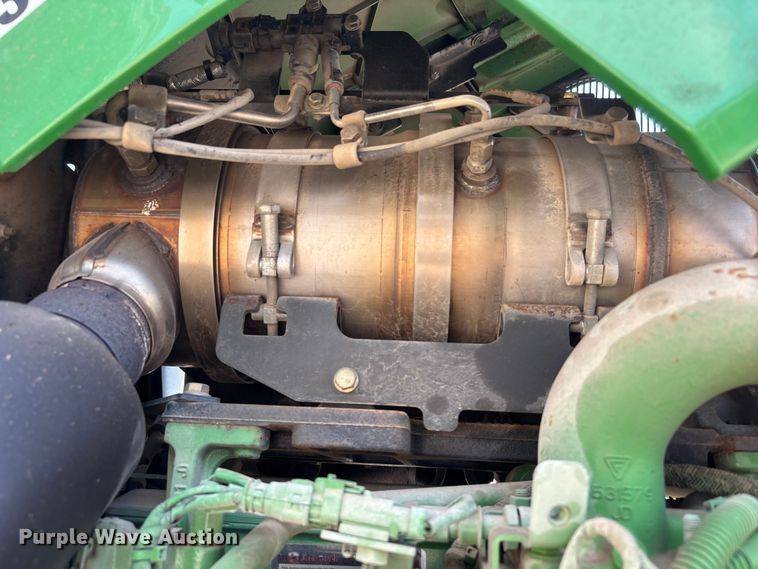 image for item EU0784 2013 John Deere 5085M MFWD tractor