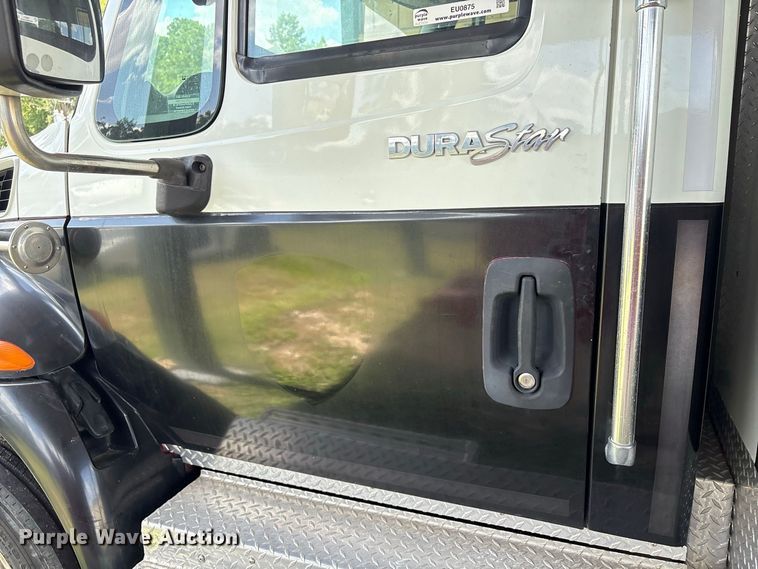image for item EU0875 2008 International DuraStar 4300 ambulance