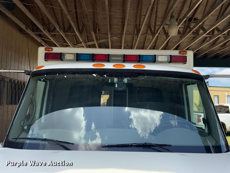 image for item EU0875 2008 International DuraStar 4300 ambulance
