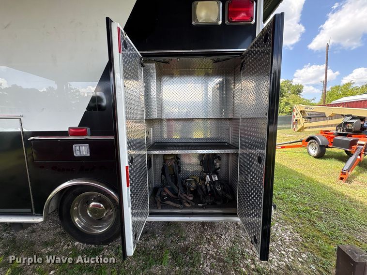 image for item EU0875 2008 International DuraStar 4300 ambulance