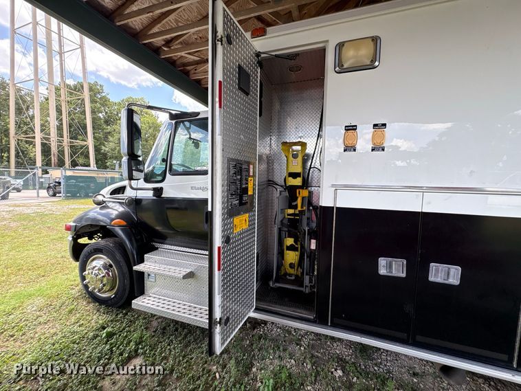 image for item EU0875 2008 International DuraStar 4300 ambulance