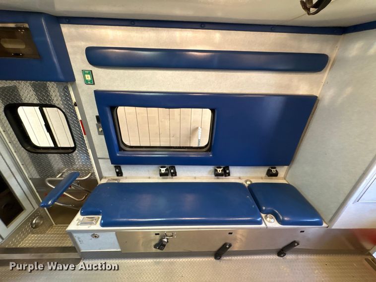 image for item EU0875 2008 International DuraStar 4300 ambulance