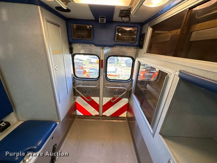 image for item EU0875 2008 International DuraStar 4300 ambulance