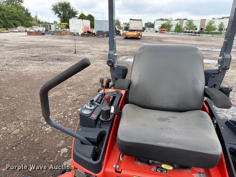 image for item EV2445 Kubota ZG332 ZTR lawn mower