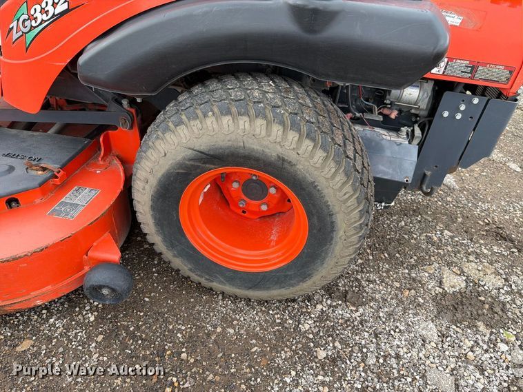 image for item EV2445 Kubota ZG332 ZTR lawn mower