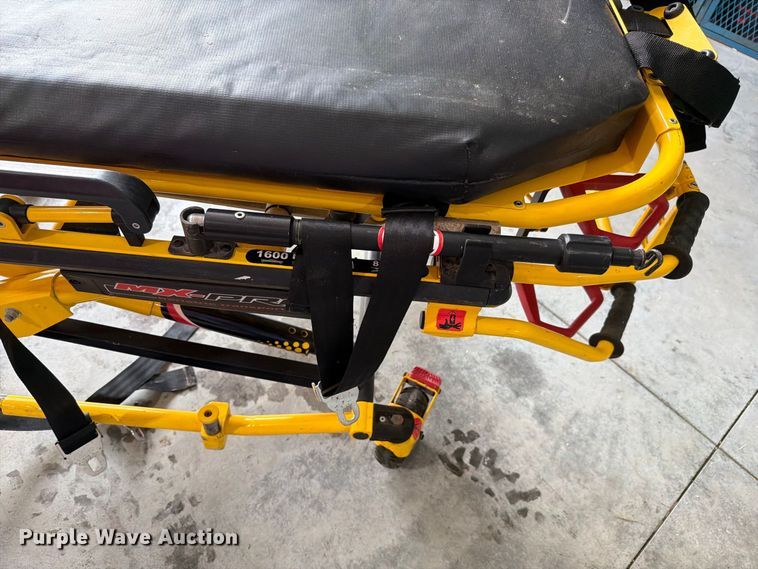 image for item EV2446 Stryker 6083 MX-Pro stretcher