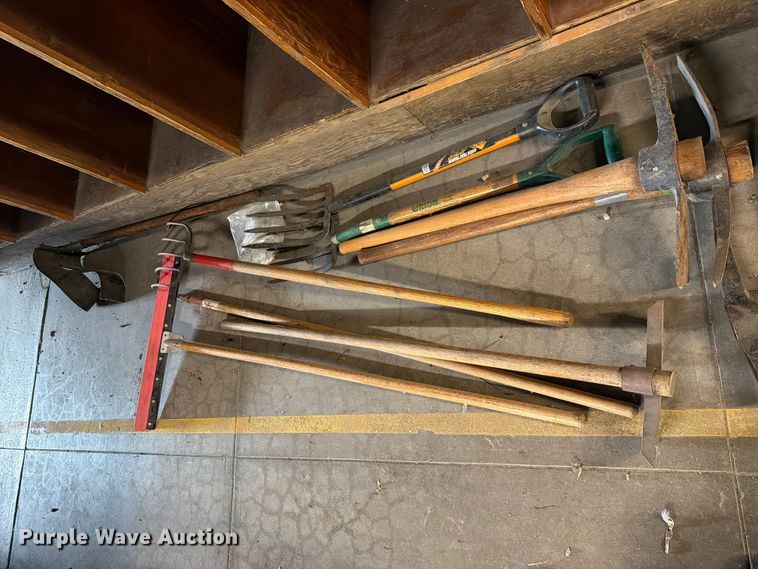 image for item EV2478 Tools
