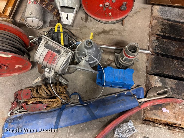 image for item EV2479 Tools