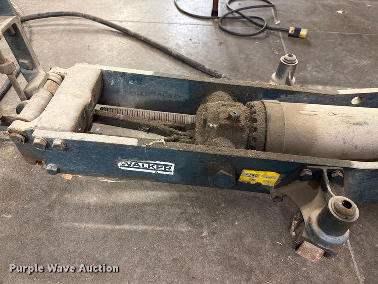 image for item EV2480 Walker  J780 shop jack