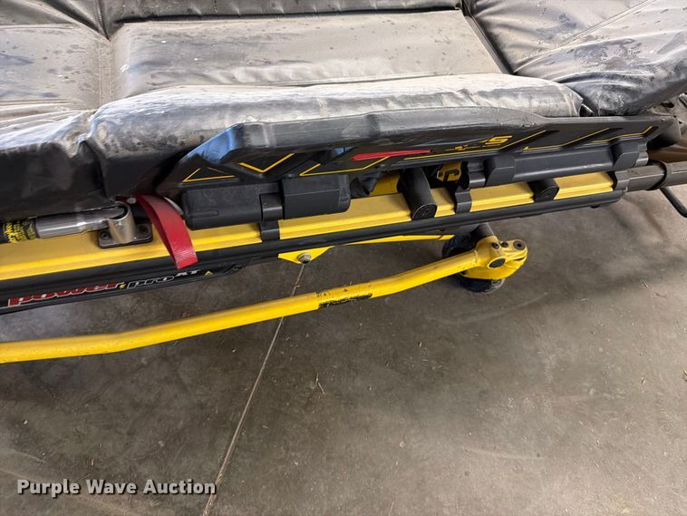 image for item EV2481 (2) Stryker cots