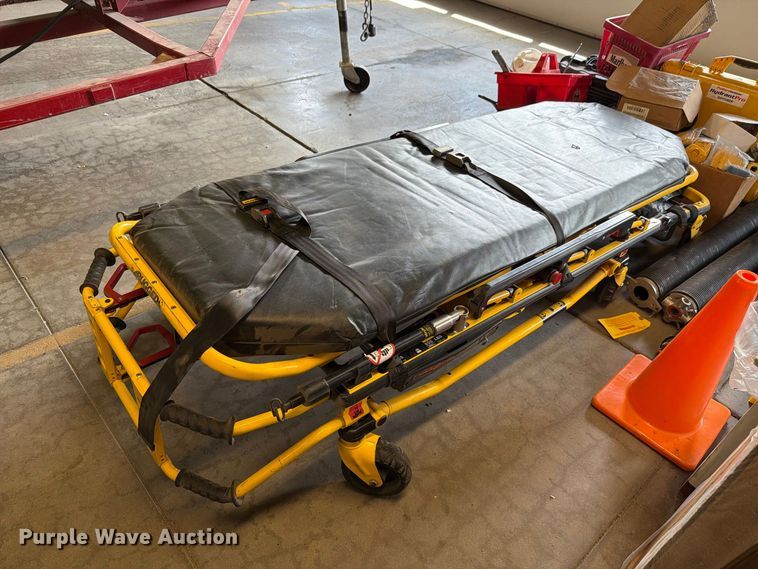 image for item EV2481 (2) Stryker cots