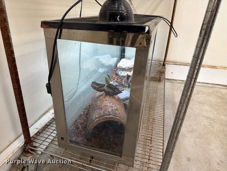 image for item EV2484 Aquarium