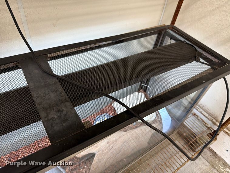 image for item EV2484 Aquarium