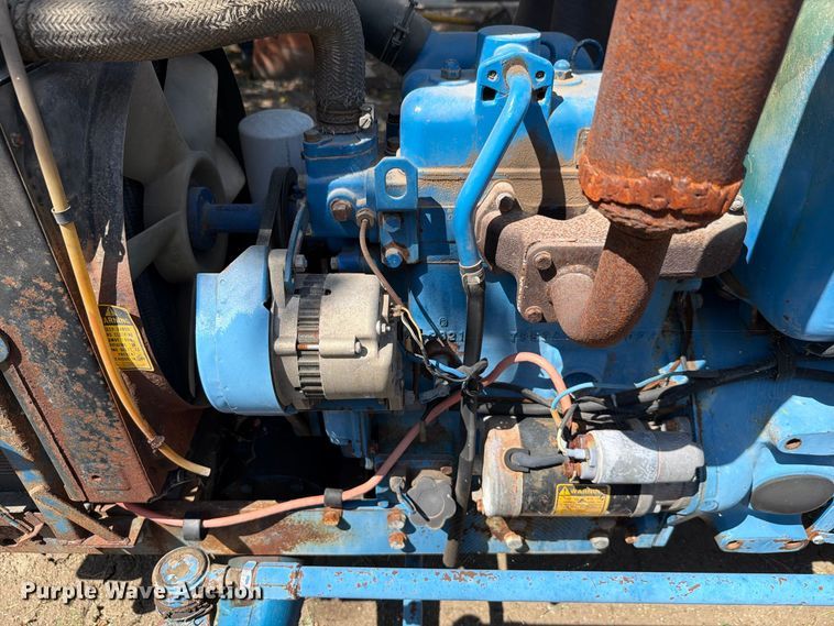 image for item EV2488 1984 Ford 1910 tractor