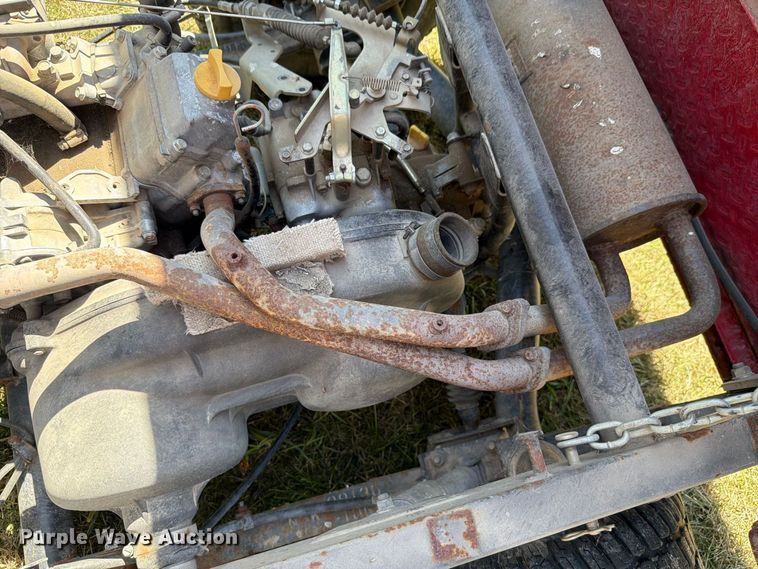 image for item EV2490 1998 Kawasaki Mule 2500 utility vehicle