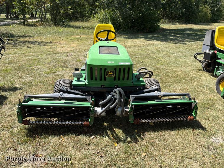 image for item EV2492 2000 John Deere 2653 A  reel mower
