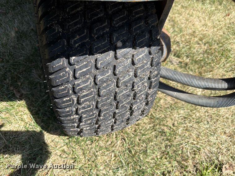 image for item EV2492 2000 John Deere 2653 A  reel mower